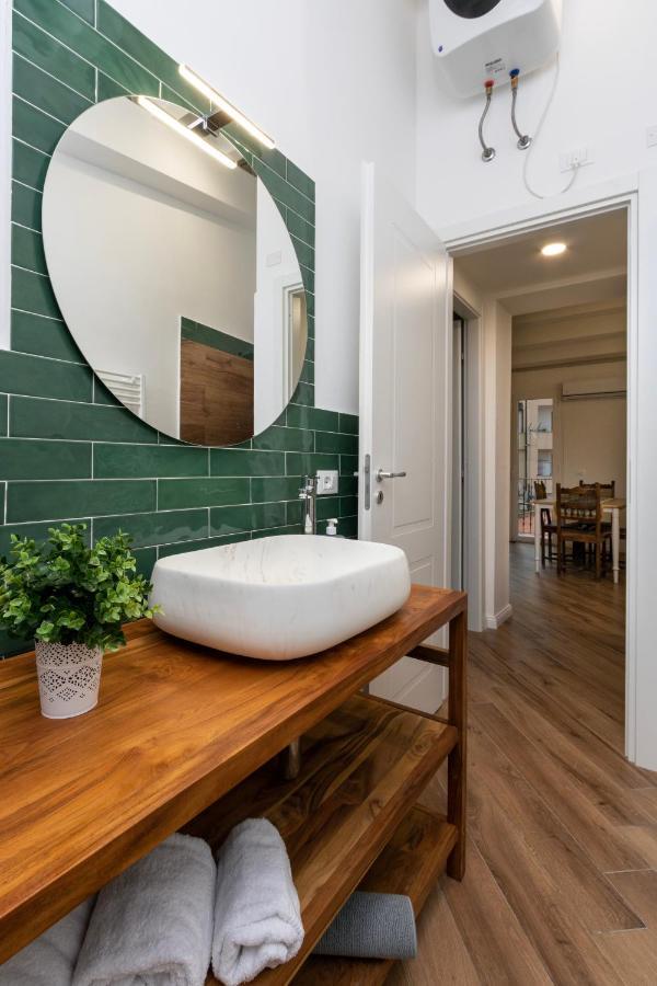 Cortile Del Greco Apartments Палермо Екстериор снимка