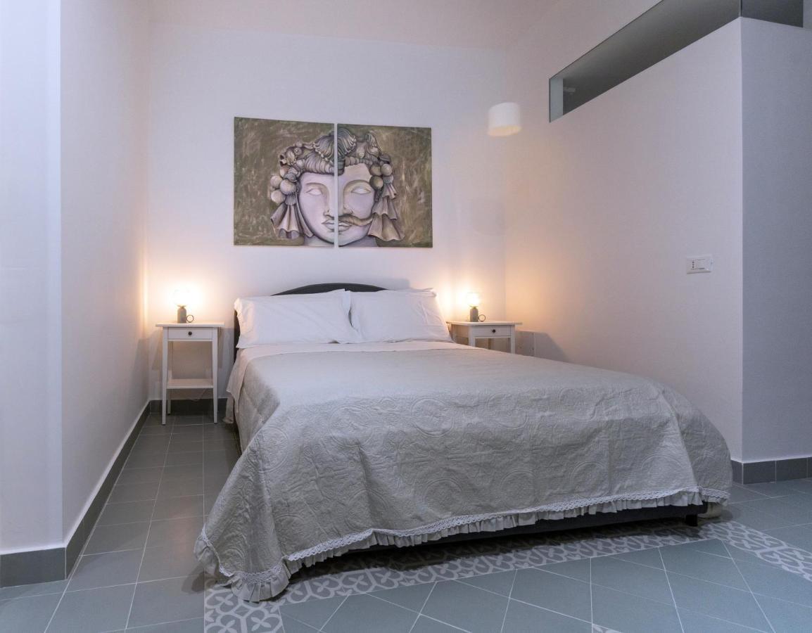 Cortile Del Greco Apartments Палермо Екстериор снимка