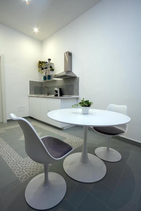 Cortile Del Greco Apartments Палермо Екстериор снимка