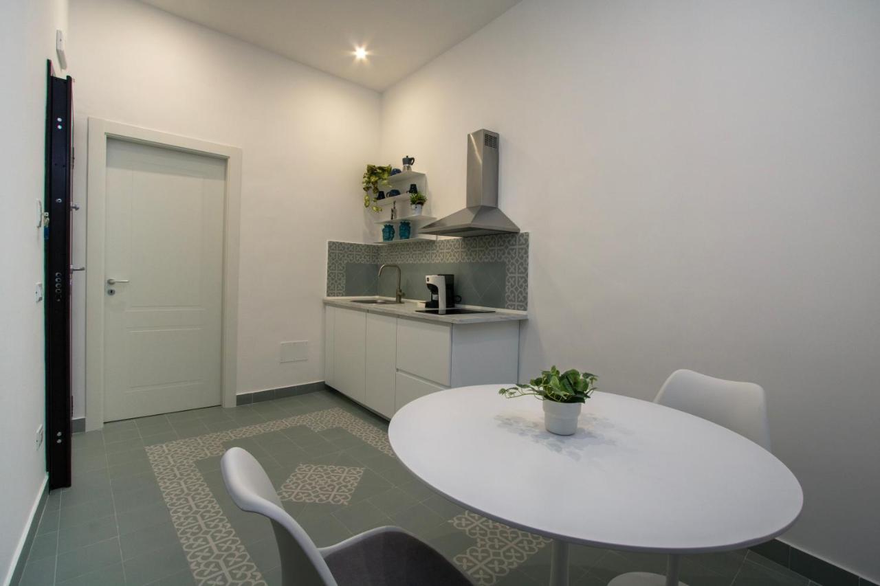 Cortile Del Greco Apartments Палермо Екстериор снимка