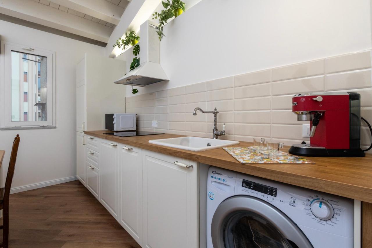 Cortile Del Greco Apartments Палермо Екстериор снимка